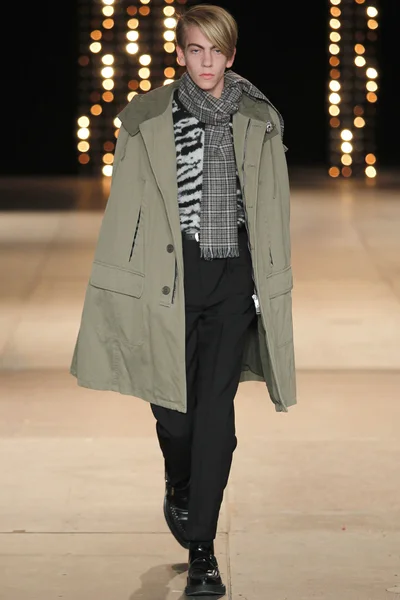 Look 21
